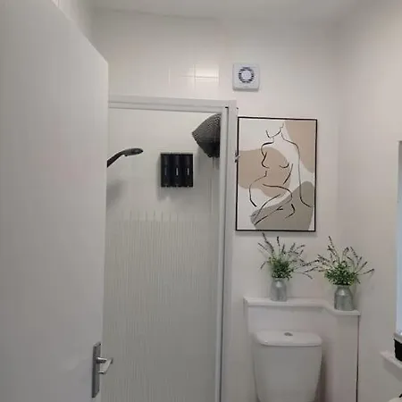 North Street Flat * Бристоль