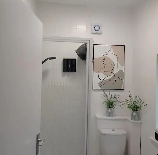 North Street Flat * Bristol